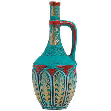 MEDEA VASE RED SEMI SWEET WINE GEORGIA NV WINE