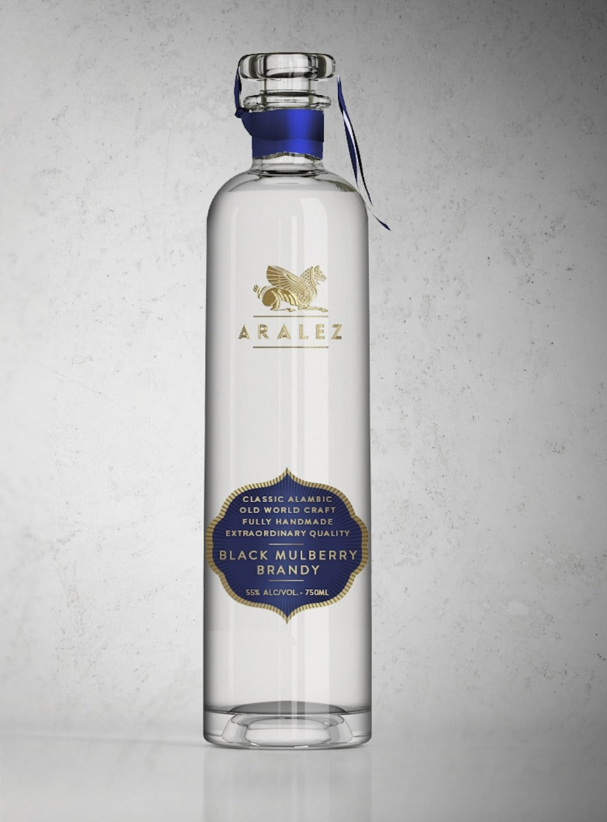 ARALEZ BRANDY BLACK MULBERRY (SEV TOOTI OGHI ) ARMENIA 750ML Spirits