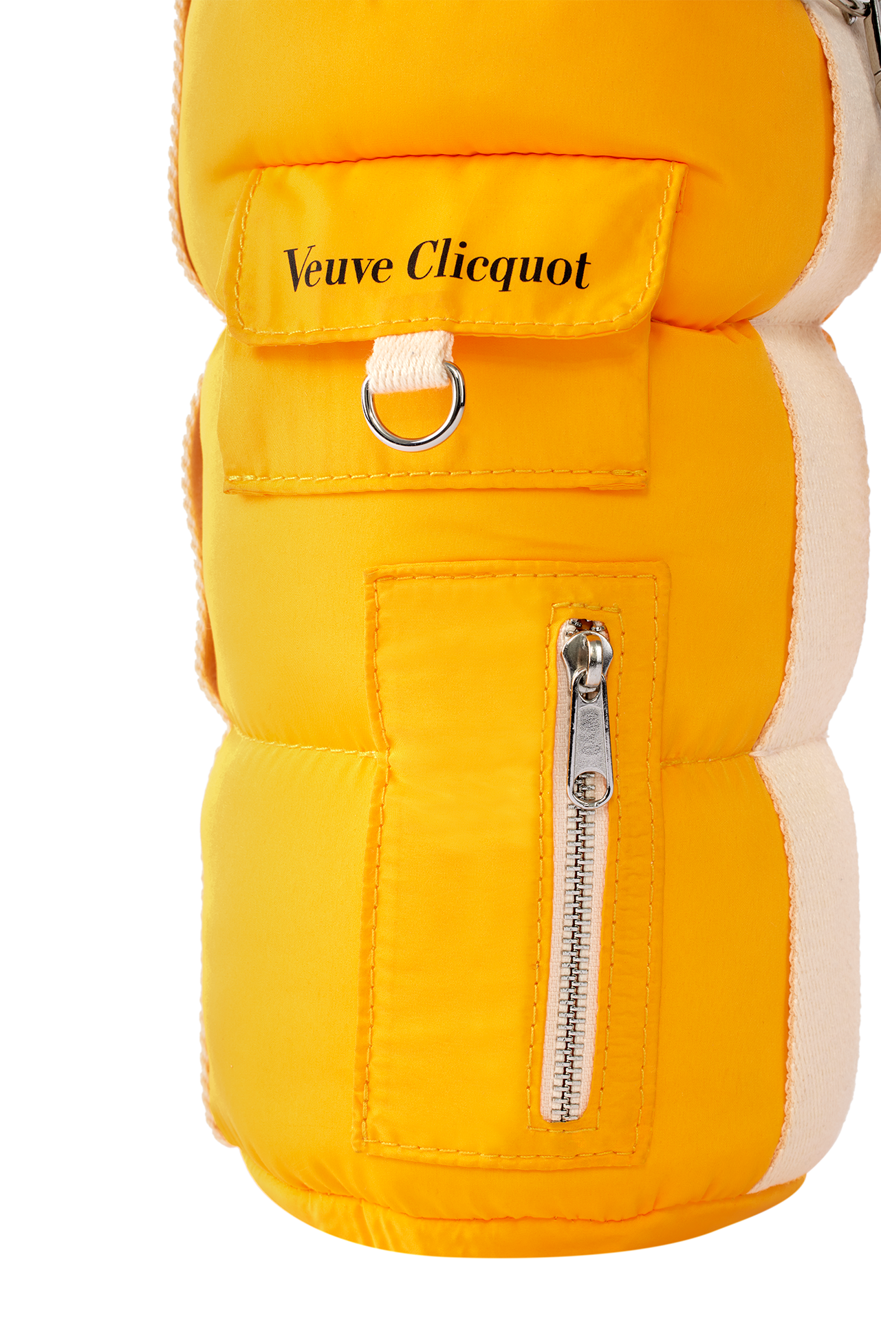 VEUVE CLICQUOT CHAMPAGNE BRUT YELLOW LABEL W/ PUFFY BOTTLE HOLDER FRANCE 750ML