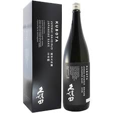 KUBOTA JUNMAI DAIGINJO SAKE JAPAN 720ML WINE