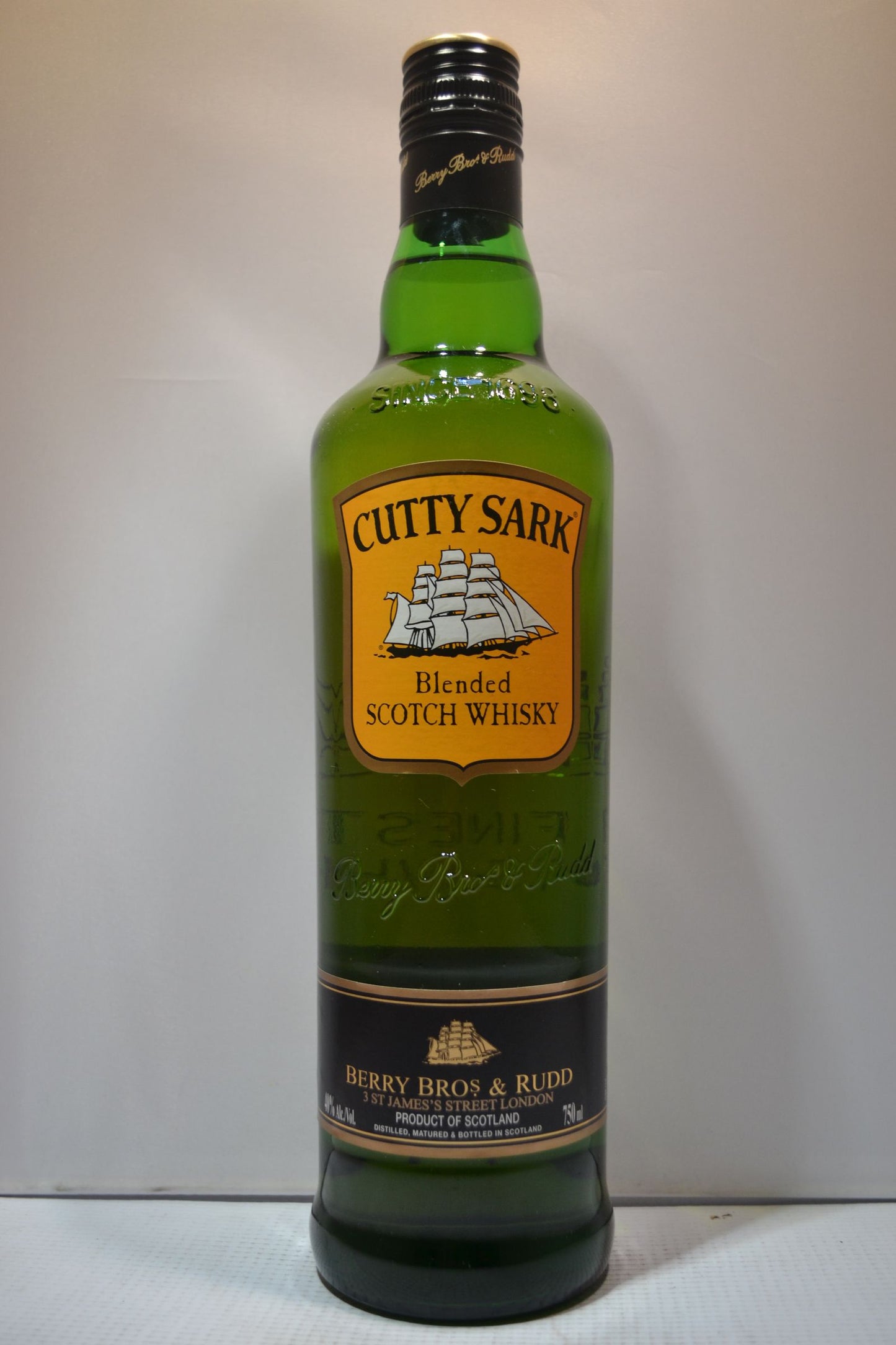 CUTTY SARK SCOTCH BLENDED 750ML