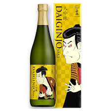 HAKUTSURU SAKE GOLD UKIYO E JUNMAI DAI GINJO JAPAN 720ML WINE